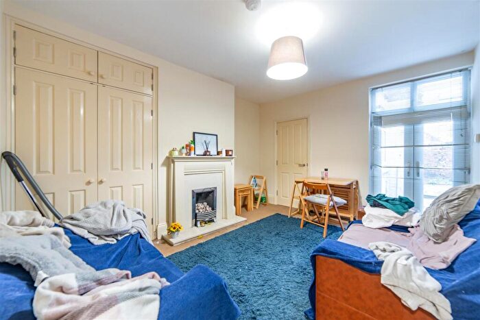 2 Bedroom Flat To Rent In Brandon Grove, Sandyford, NE2