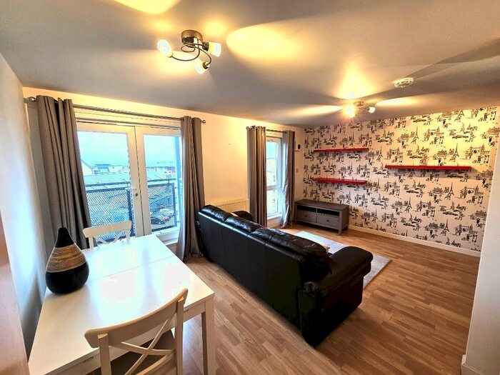 2 Bedroom Flat To Rent In Bothwell Road, City Centre, Aberdeen, AB24