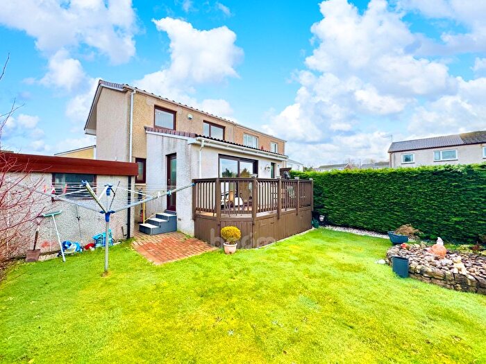 3 Bedroom Semi Detached House For Sale In Lochy Place, Erskine, PA8