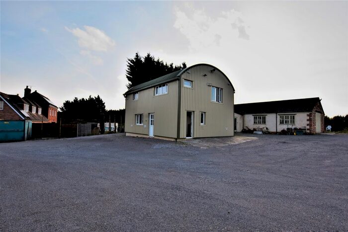 Property To Rent In Lower Wick, Dursley, Gloucestershire, GL11