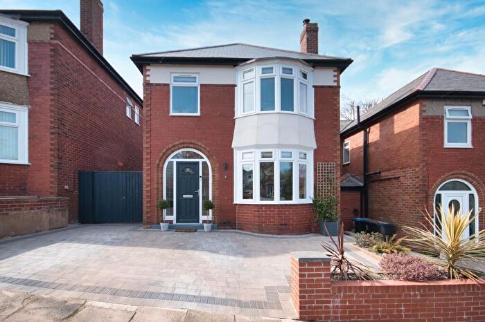 3 Bedroom Detached House For Sale In Springwell Avenue, North End, Durham, DH1