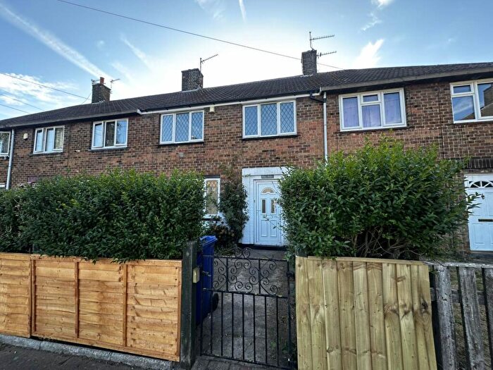 3 Bedroom Terraced House To Rent In Willoughby Grove, Grimsby, DN34