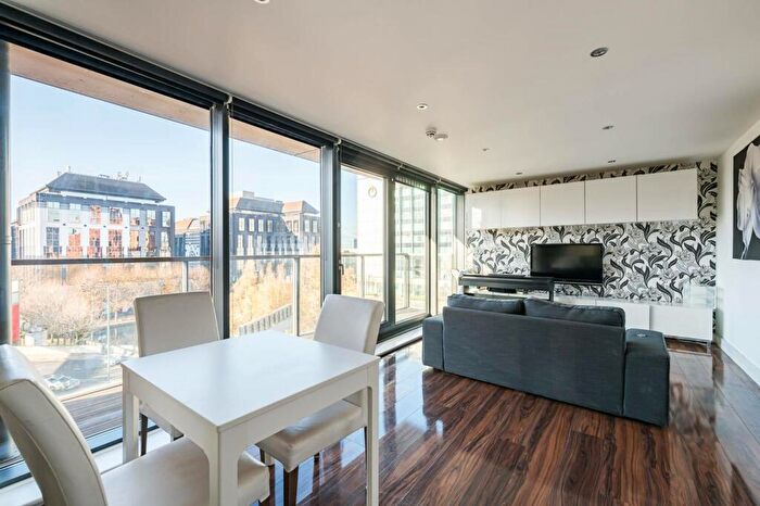 2 Bedroom Flat For Sale In Elektron Tower, Canary Wharf, London, E14