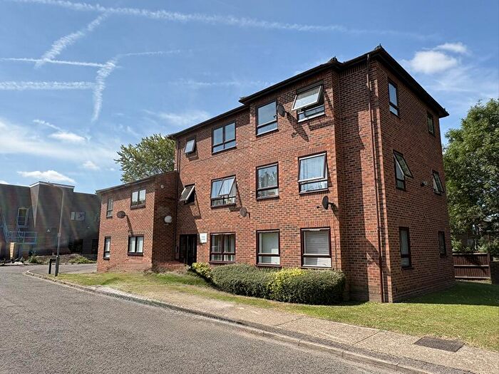 2 Bedroom Apartment To Rent In The Acre, Marlow, Buckinghamshire, SL7
