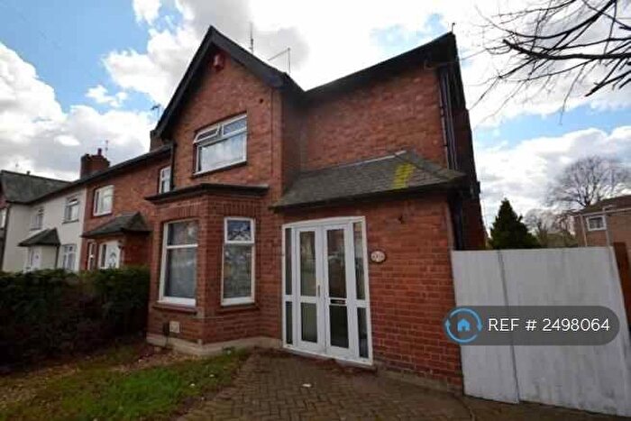 3 Bedroom End Of Terrace House To Rent In Kingsland Avenue, Northampton, NN2