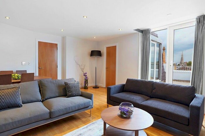 3 Bedroom Flat To Rent In Harrington Road, London, SW7
