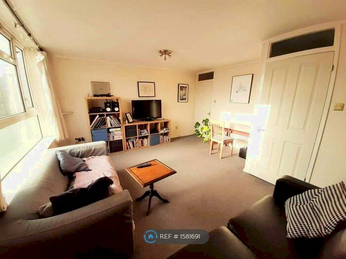 2 Bedroom Maisonette To Rent In Chobham Road, London, E15