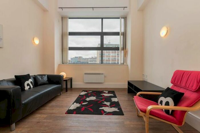 1 Bedroom Flat To Rent In Brindley House, Newhall Street, B3