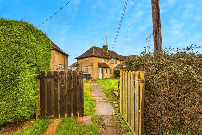 3 Bedroom Semi-Detached House For Sale In Plough Lane, Kington Langley, Chippenham, SN15