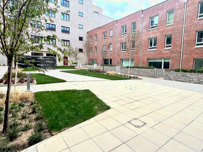 1 Bedroom Apartment To Rent In Frogley Park, Barking, IG11