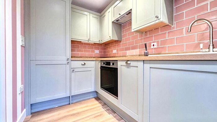 2 Bedroom Terraced House For Sale In Bartholomews Square, Horfield, BS7