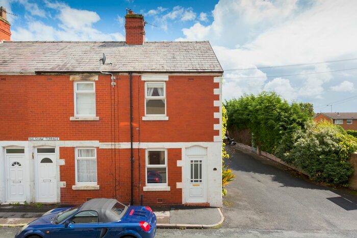 2 Bedroom Terraced House To Rent In Balshaw Terrace, Marsden Street, Kirkam, PR4