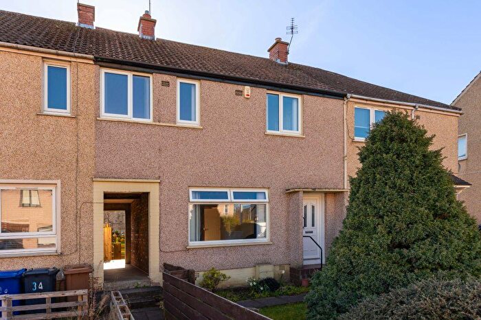 3 Bedroom Terraced House For Sale In Moffat Avenue, Bonnyrigg, EH19