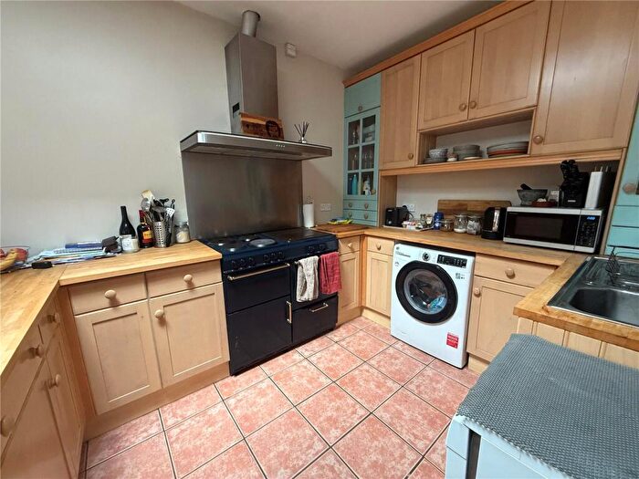 2 Bedroom Maisonette To Rent In Winchester Hill, Romsey, Hampshire, SO51