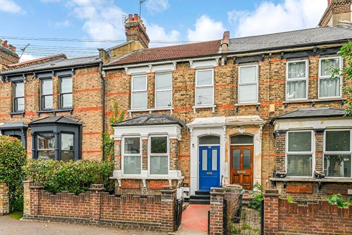 2 Bedroom House For Sale In Fraser Road, Walthamstow, E17