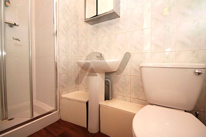 1 Bedroom Flat To Rent In Crouch Hill, London, N4