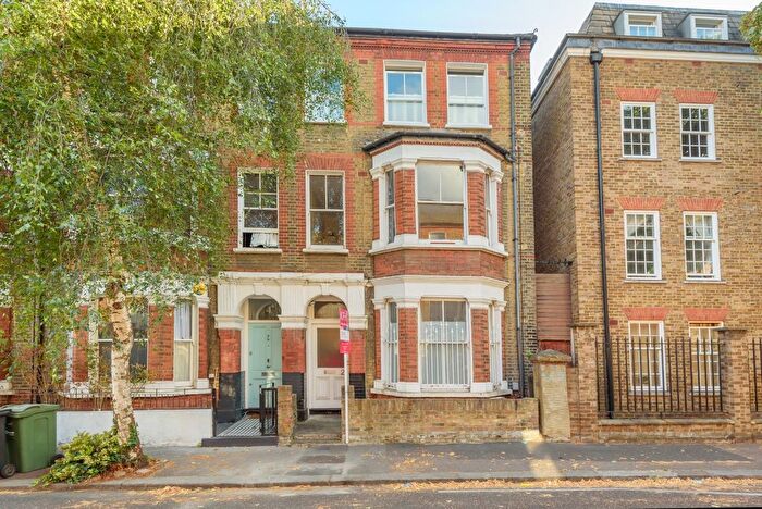 1 Bedroom Flat To Rent In Rita Road, Vauxhall, London, SW8