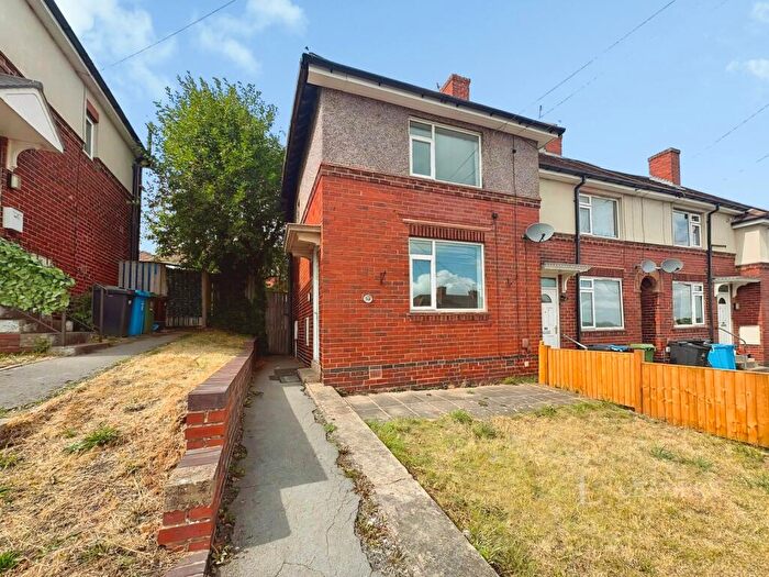 2 Bedroom Semi-Detached House To Rent In Woodthorpe Road, Sheffield, S13