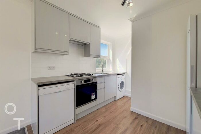 2 Bedroom Apartment To Rent In Castlehaven Road, Camden Town, NW1