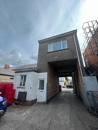 1 Bedroom Flat To Rent In Arabella Street, Roath, Cardiff, CF24