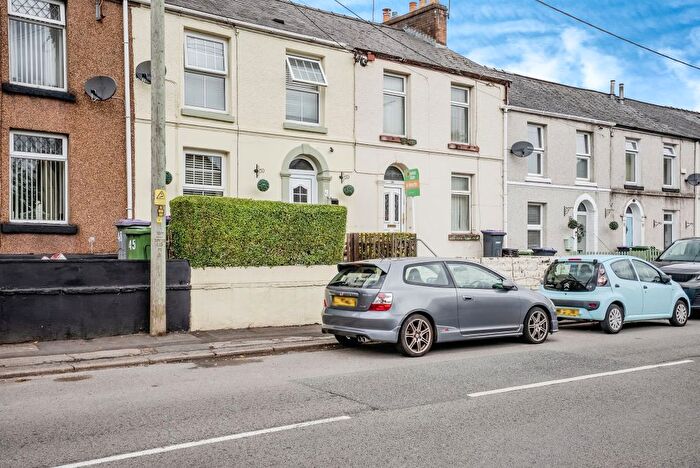 3 Bedroom Terraced House For Sale In Stafford Road, Griffithstown, Pontypool, NP4