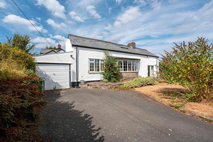 2 Bedroom Detached Bungalow For Sale In Longtown, Hereford, HR2