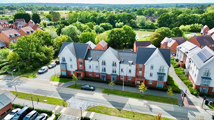 2 Bedroom Flat For Sale In William Heelas Way, Wokingham, Berkshire, RG40