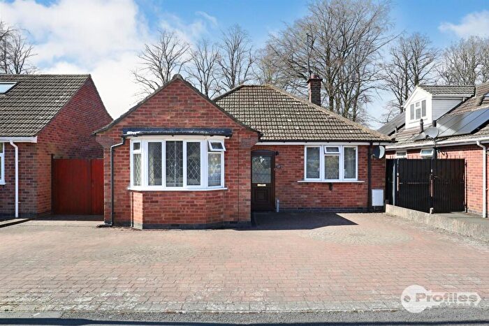 2 Bedroom Detached Bungalow For Sale In Welbeck Avenue, Burbage, LE10