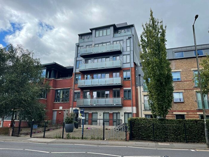 2 Bedroom Apartment To Rent In Marlow Road, Maidenhead, SL6