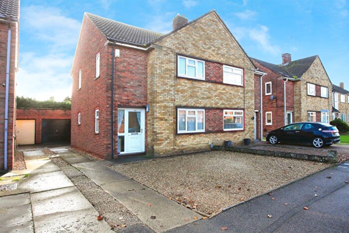 3 Bedroom Semi Detached House For Sale In Campion Road, Peterborough, PE1