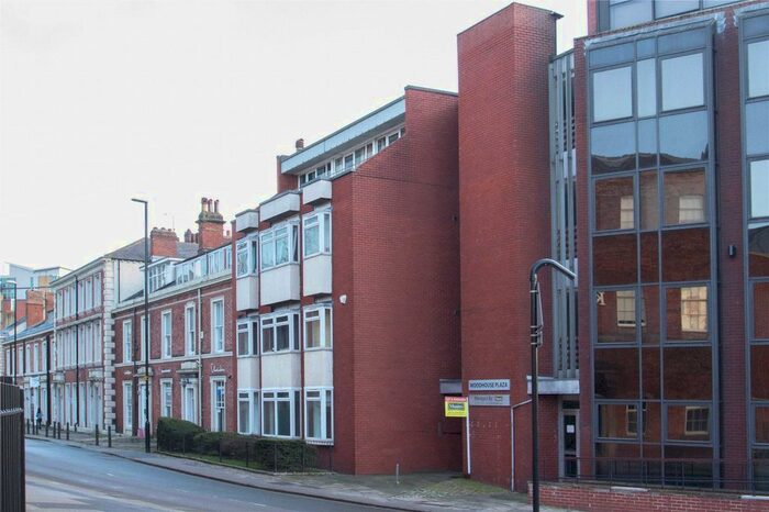 Studio To Rent In Woodhouse Square, Hyde Park, Leeds, LS3