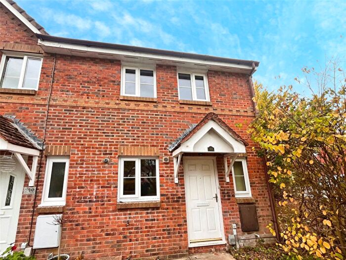 2 Bedroom End Of Terrace House To Rent In Bremen Gardens, Andover, Hampshire, SP10