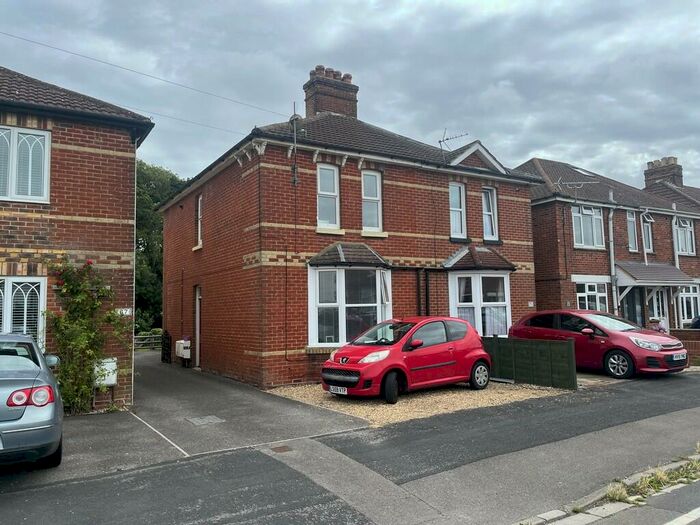 1 Bedroom Maisonette To Rent In Paxton Road, Fareham, PO14