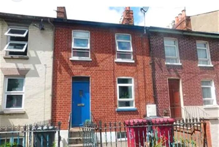 1 Bedroom Flat To Rent In Howard Street, Reading, RG1