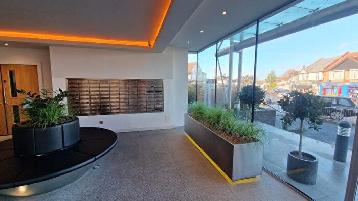 1 Bedroom Flat To Rent In Waddon House, Stafford Road, Croydon, CR0