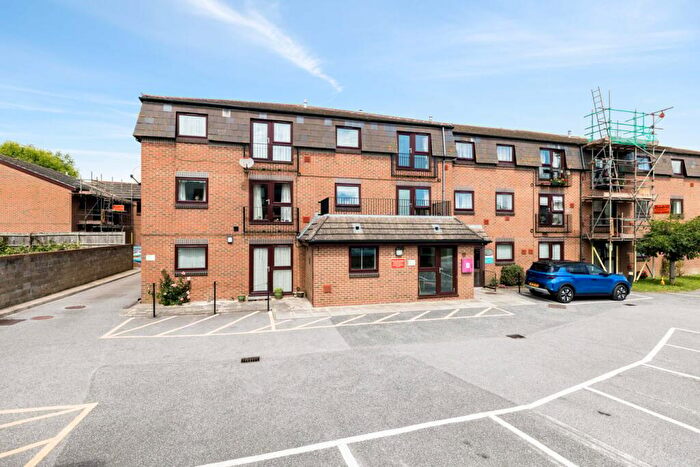 1 Bedroom Retirement Property For Sale In Coombe Valley Road, Dover, CT17