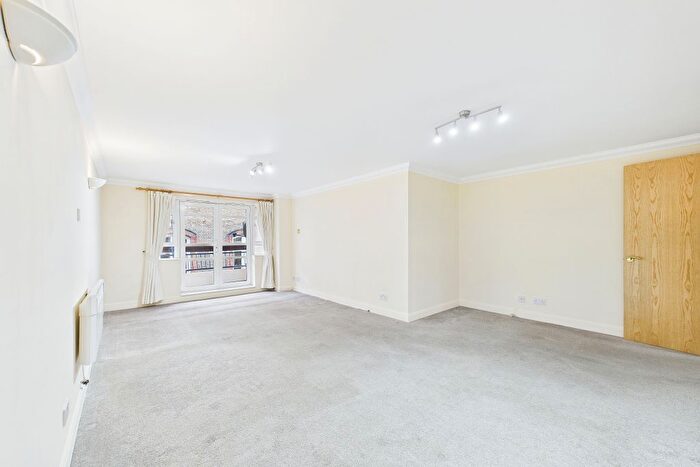 2 Bedroom Flat For Sale In Greycoat House, Greycoat Street, London, SW1P