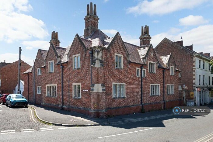 1 Bedroom Terraced House To Rent In Roundstone Street, Trowbridge, BA14