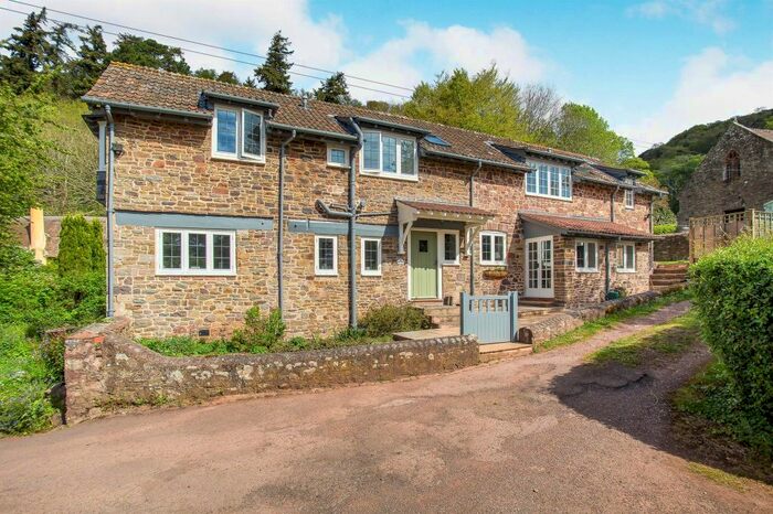 3 Bedroom Cottage To Rent In Selworthy, Minehead, TA24