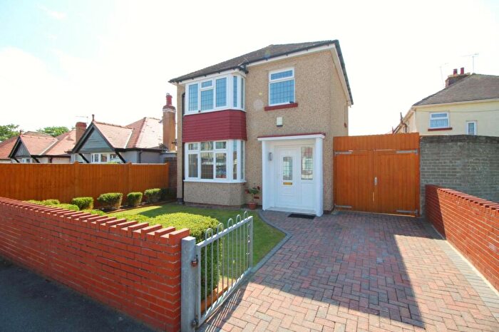 3 Bedroom Detached House For Sale In Marsh Road, Rhyl, Denbighshire, LL18
