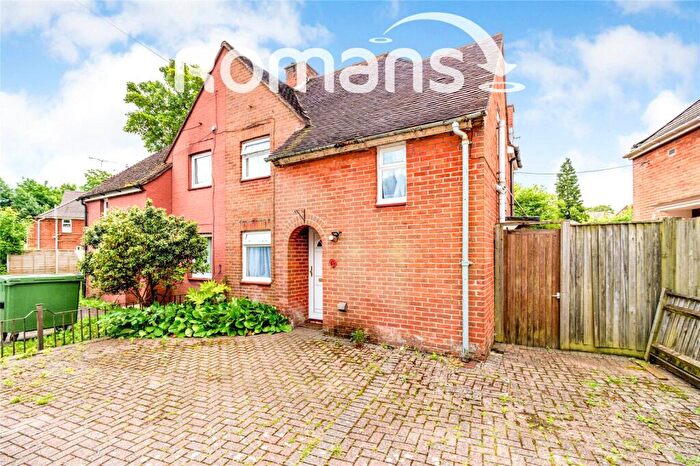 4 Bedroom Semi-Detached House To Rent In Airlie Corner, Winchester, SO22