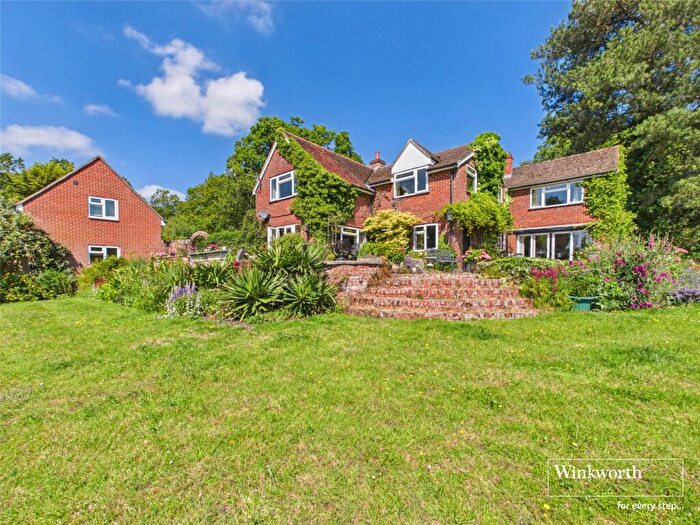 6 Bedroom Detached House For Sale In Crookham Common, Thatcham, Berkshire, RG19