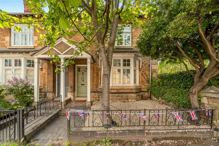 2 Bedroom End Of Terrace House To Rent In Dartmouth Road, Olney, Buckinghamshire, MK46