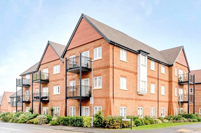 2 Bedroom Apartment For Sale In Valeside Avenue, High Wycombe, Buckinghamshire, HP10