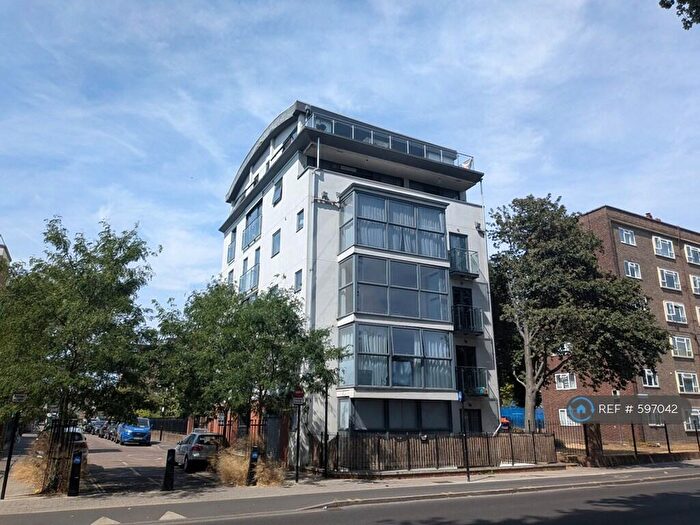 2 Bedroom Flat To Rent In Queensbridge Road, London, E2