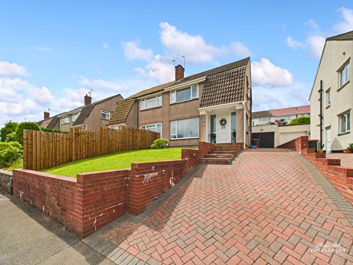 3 Bedroom Semi-Detached House For Sale In Alanbrooke Avenue, Newport, NP20