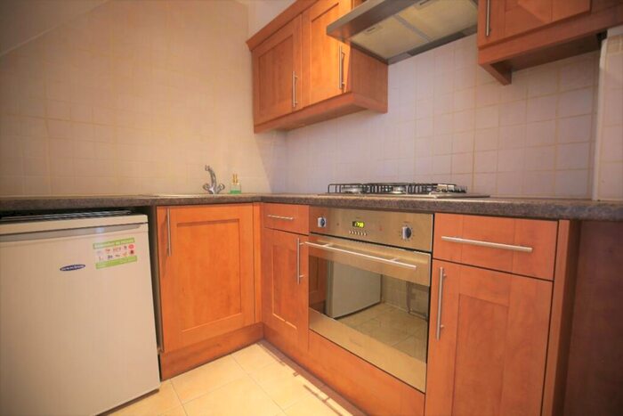1 Bedroom Flat To Rent In Fortess Road, London, NW5