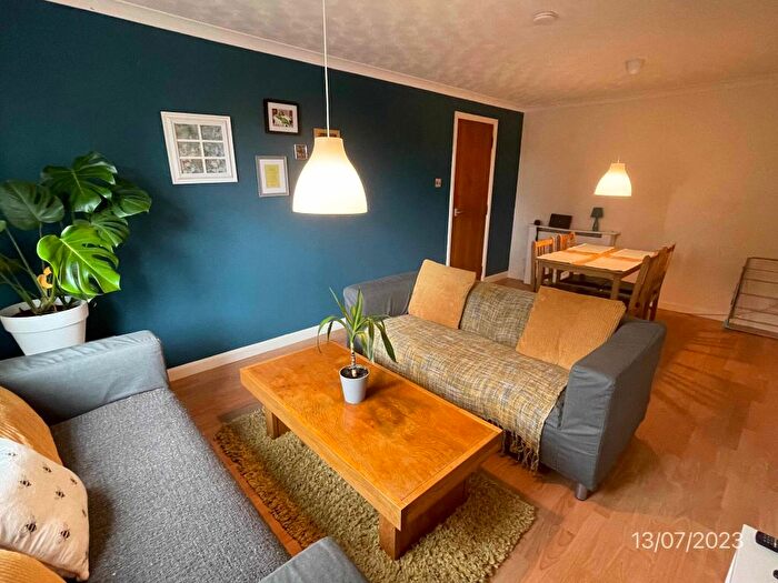 2 Bedroom Flat To Rent In Urquhart Terrace, Aberdeen, Aberdeenshire, AB24