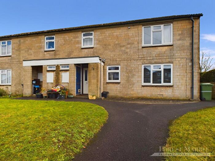 2 Bedroom Apartment For Sale In Dallimore Mead, Nunney, BA11