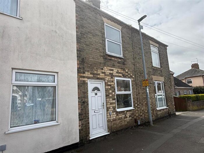 2 Bedroom Terraced House For Sale In Mountsteven Avenue, Walton, Peterborough, PE4